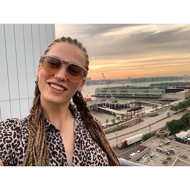 Serenay Sarıkaya: Yalnızım ve Çok Mutluyum!