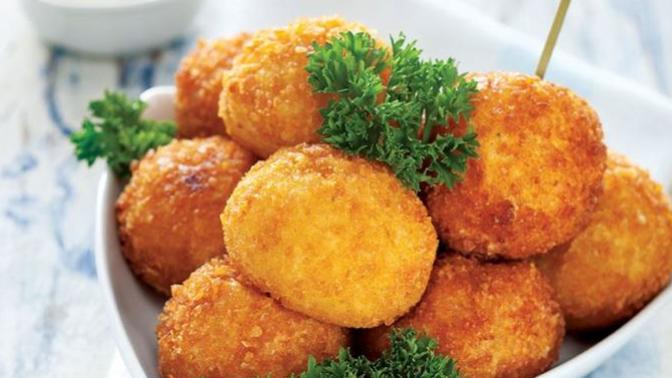 Yumuşacık Kıtır Patates Toplar Nasıl Yapılır