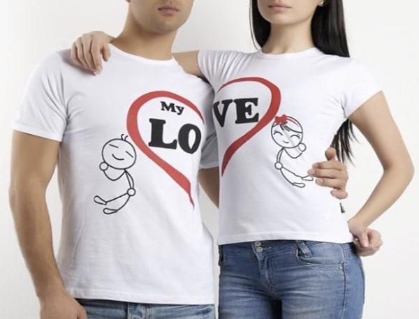 Sevgili Olduğunuzu Sokaklarda Çevrenize İlan Edeceğiniz 20 T-Shirt