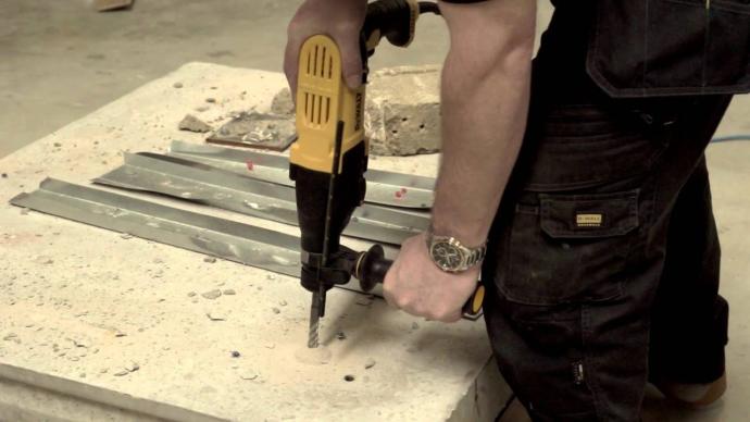 Dewalt D25133K 800Watt 2.6J Profesyonel SDS-Plus Kırıcı/Delici