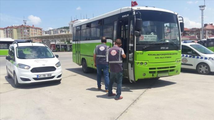 Kocaeli Belediyesi'nden Örnek Davranış: 2 Halk Otobüsü Toplu Taşımadan Men Edildi