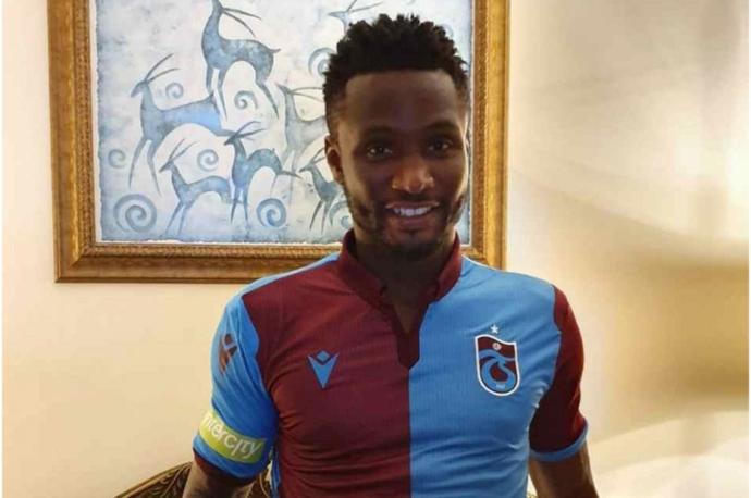 Futbol Dünyasında Yaz Aylarının Transfer Piyasası: Türkiye ve Dünyada Biten Transferler!