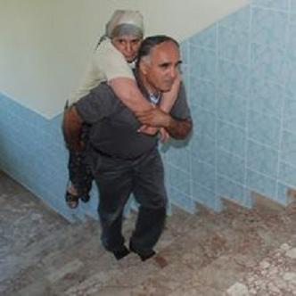 Fedakarlığın derdiyle dertlenmenin kusurlarını örtmenin hiç bir zorluğu yok. Neden mi? O zaten kusursuz.