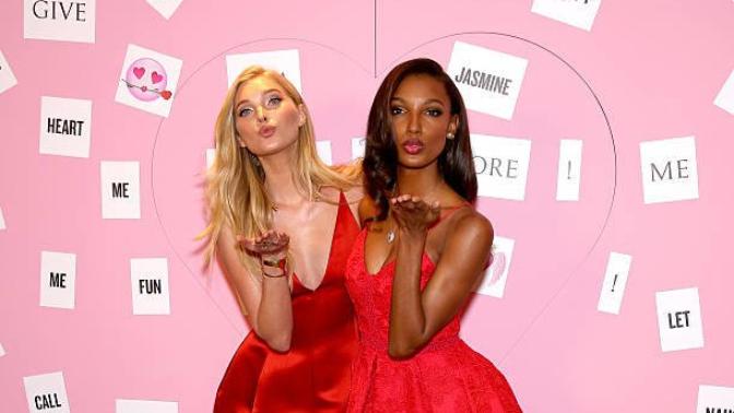 İstanbul'da Victoria's Secret Esintisi: İşte Elsa Hosk ve Jasmine Tookes'in Ufak Tatilinden Detaylar!