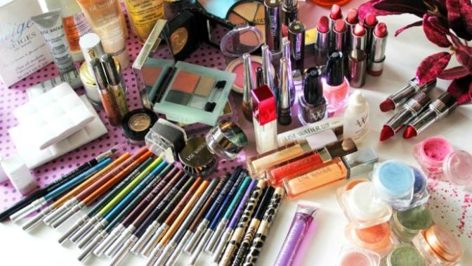 Gratis'ten 50 TL'ye Makyaj Çantası Oluşturuyoruz!