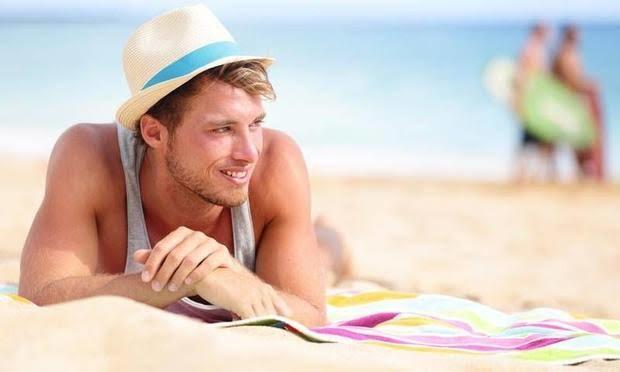 Erkekler İçin Tatil Çantası Hazırlama Önerileri 🏖️