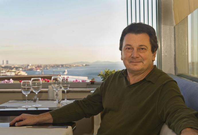 Vedat Milor