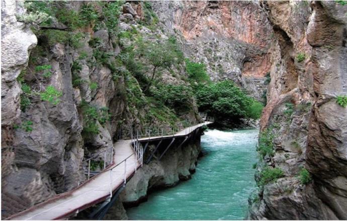 Sıcakların Yüksek Olduğu Bu Aylarda, Sizi Soğuktan Donduracak 4 Adres