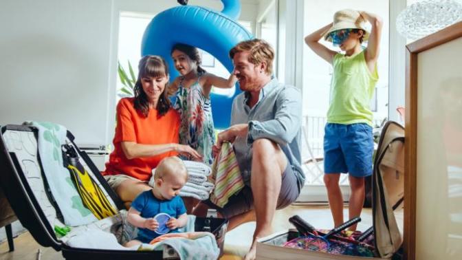 Küçük Hesaplı Tatil Çantamda Hangi Çocuk Bakım Ürünleri Olmalı? 