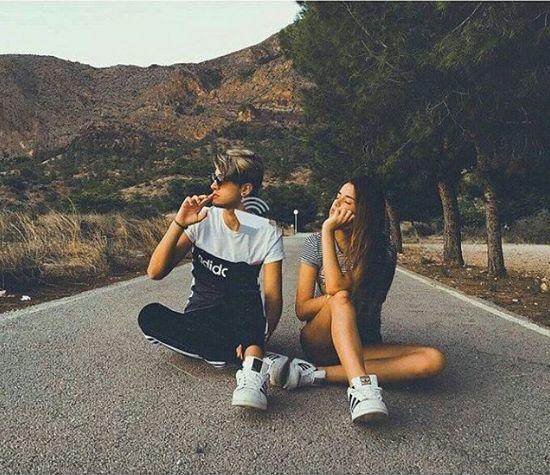 kıızz uyuma beni dinle 😒