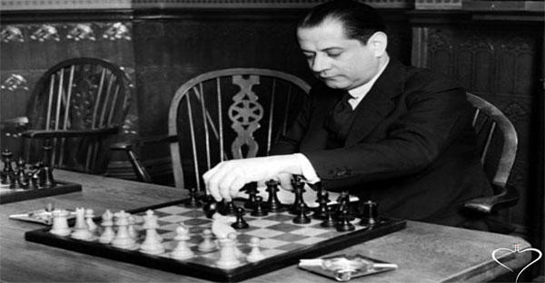 Dünya şampiyonlarından Kübalı satranç dehası Jose Raul Capablanca satranç oynamaya başladığında 5 yaşındaydı