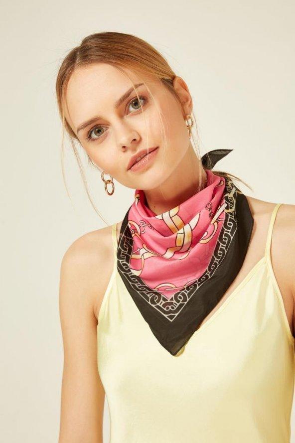 Felice Butik Zincir Desenli Pembe Fular