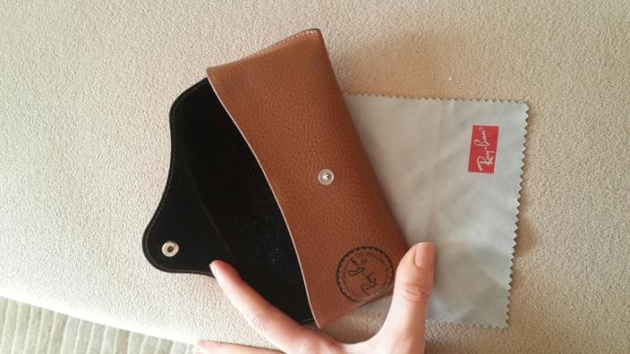 RayBan Güneş Gözlüğü Kılıfı