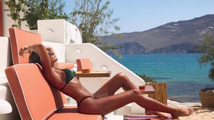 Karpuz Kabuğu Denize, Bu Pozlar Anasayfaya Düştü: Yazın Habercisi 5 Instagram Pozu!