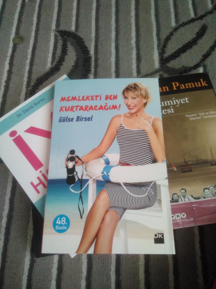 KızlarSoruyor'un Ayın Editörü Seçip Hediye Çeki Vermesiyle Aldığım 4 Muhteşem Kitap
