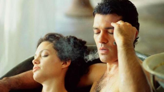 Dünya Sinemasında Cesur Sahneleri İle Adından Çokça Söz Ettiren Filmler!