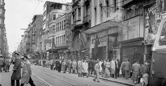 Mekana Göre Kıyafet Tercihi Nasıl Olmalı?