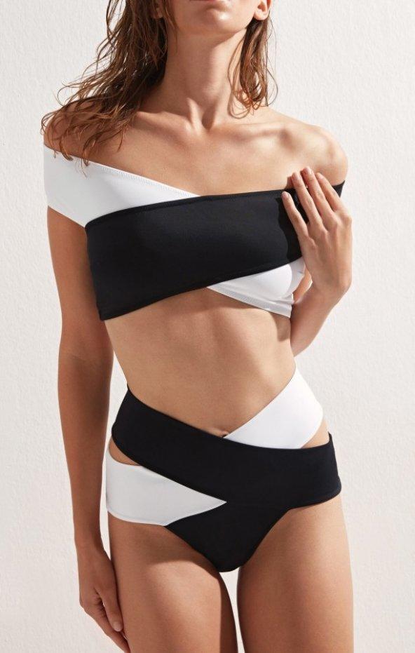 Siyah&Beyaz Çapraz Detaylı Bikini