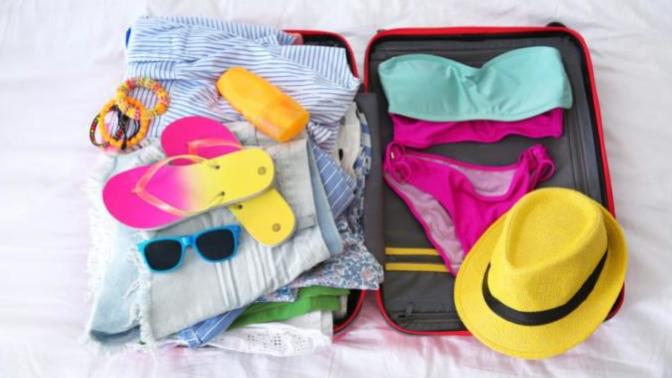 Kızlar İçin Tatil Bavulunda Olması Gerekenler Listesi