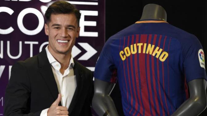 Futbol Tarihinin Astronomik Bedellerle Transfer Olan Futbolcuları!
