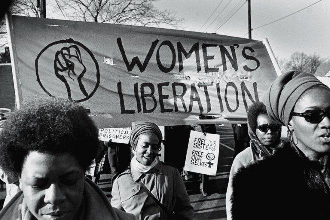 Feminizm Nedir? Kaç Tür Feminizm Dalgası Vardır?