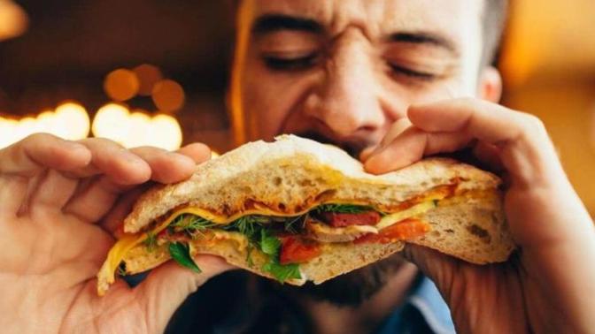 Stres ve Yeme Döngüsünü Kırmak İçin Yapmanız Gerekenler