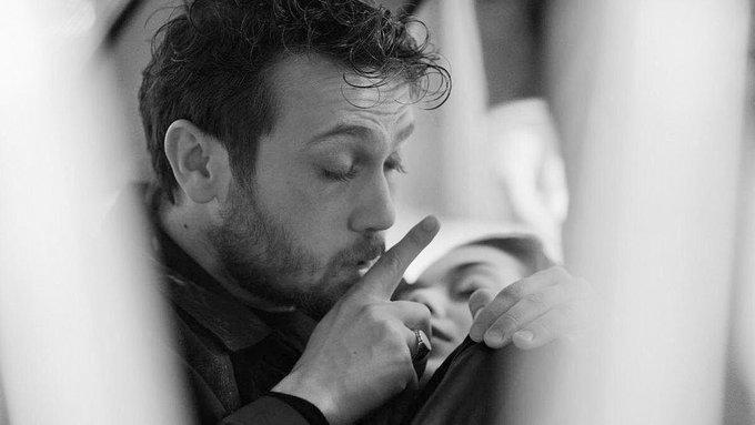 7. Koğuştaki Mucize Geliyor: Oyunculuğuyla Şapka Çıkartan Aras Bulut İynemli Baba Karakteri ile Ağlatacak