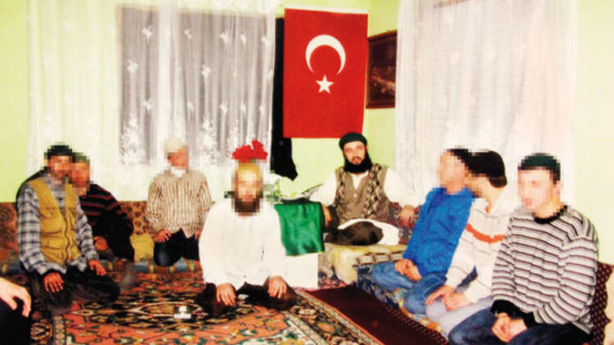 Türkiye'nin Din Tehlikesi: Timur Soykan Tarafından Yazılan Badeci Şeyh'in Sır Odası Çıktı!