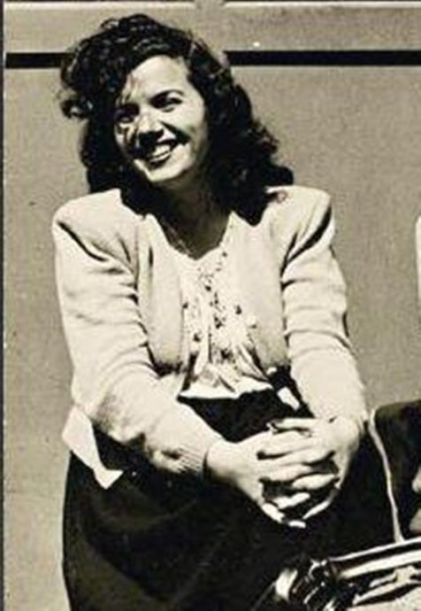 Şiirler Şairlerin mi Yoksa Şiirlere Konu Olan Kadınların mı?