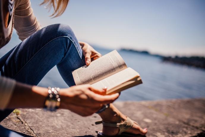Kaliteli Zaman Geçirmenin En Güzel Yollarından Biri, Kitap Okumak! Her Türden En Beğenilen Kitap Setleri Burada!