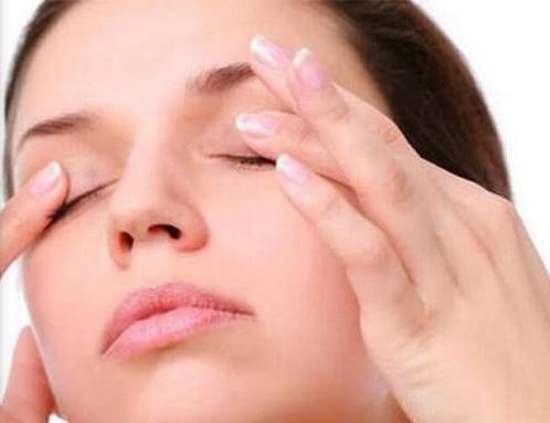 Makyajın Zararlı Etkilerinden Cildimizi Nasıl Koruruz?