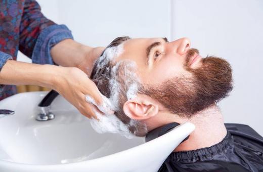 İdeal Saç Bakımı Nasıl Olmalıdır?