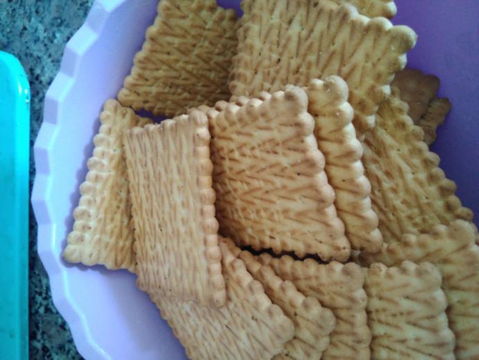 Tatlı Krizi Gelene Basit Hindistan Cevizli Mozaik Pasta Tarifi