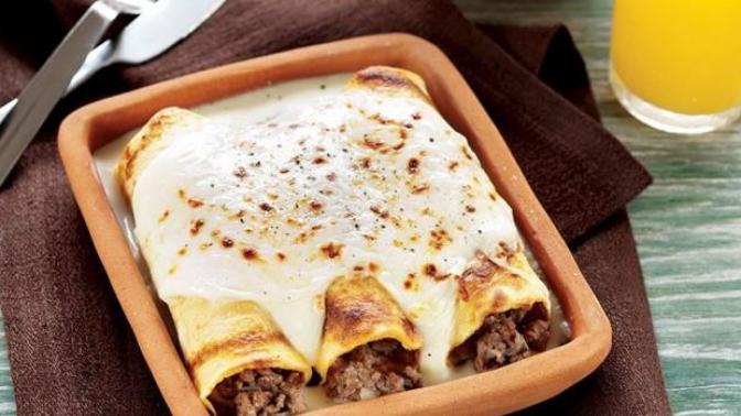 Tam Buğday Unlu Beşamel Soslu Krep Börek Tarifi!
