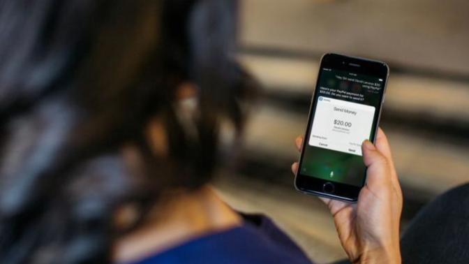 En Tatlı Aşklar Siri ile Başlar: Siri'ye İlanıaşk Etmek İsteyenler, Bu Bence'den Sonra Bir Daha Düşünsün!