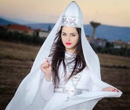 Gereksiz Yere İmtiyazlı Olmak Duygusuna Kapılan Azınlıklar