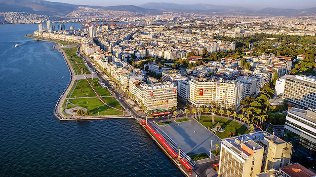 Gereksiz Yere İmtiyazlı Olmak Duygusuna Kapılan Azınlıklar