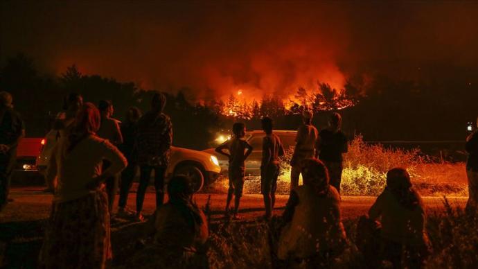 İzmir Büyükşehir Belediye Başkanı Tunç Soyer: 3 Gündür Devam Eden Yangınlar Kontrol Altına Alındı