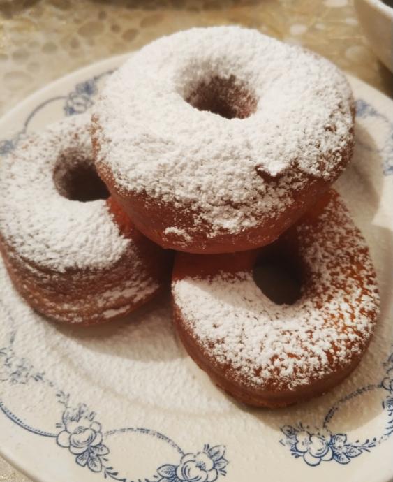 Lezzeti Olay, Tarifi Kolay: Evde Donut Nasıl Yapılır?