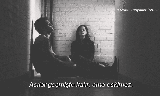 Severek Ayrılan İnsanların Ayrıldıktan Sonra Yaşadığı Kalp Acıtan 10 Madde