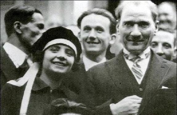 Kadınlarla Birlikte Yaşamayı Tahminen Ne Zaman Öğreniriz?