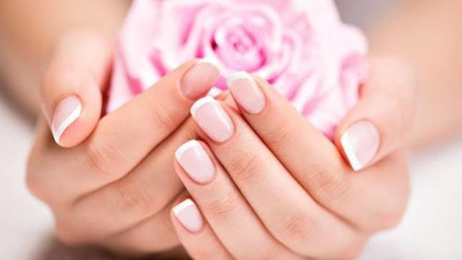 Doğal Yöntemlerle Bakımlı Tırnaklara Sahip Olabilirsiniz 💅