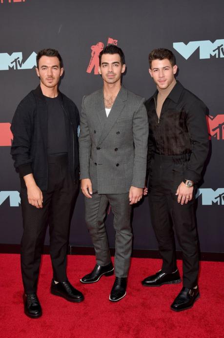 Mercek Altında: 2019 MTV Video Müzik Ödülleri'nin Kırmızı Halı Stilleri!