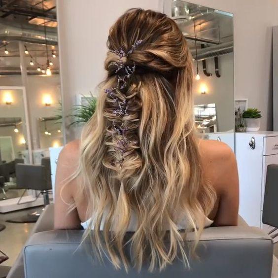 Okullar Açılıyor! Yeni Dönemin En Dikkat Çeken Saç Modelleri Hangileri?