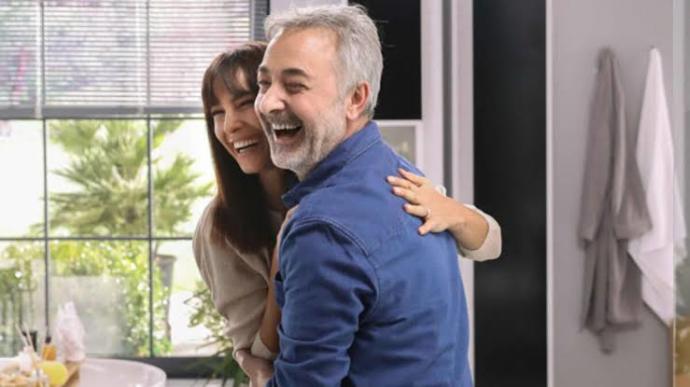Oğlan Bizim Kız Bizim: Sempatikliği ile Kalplerimizi Isıtan 7 Ünlü Çift!