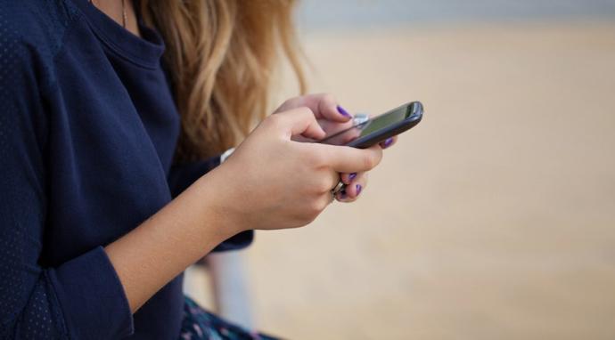 Aşk İlişkilerinde En Önemli Aparat Telefon ve Doğru Yöntemleri Neler?