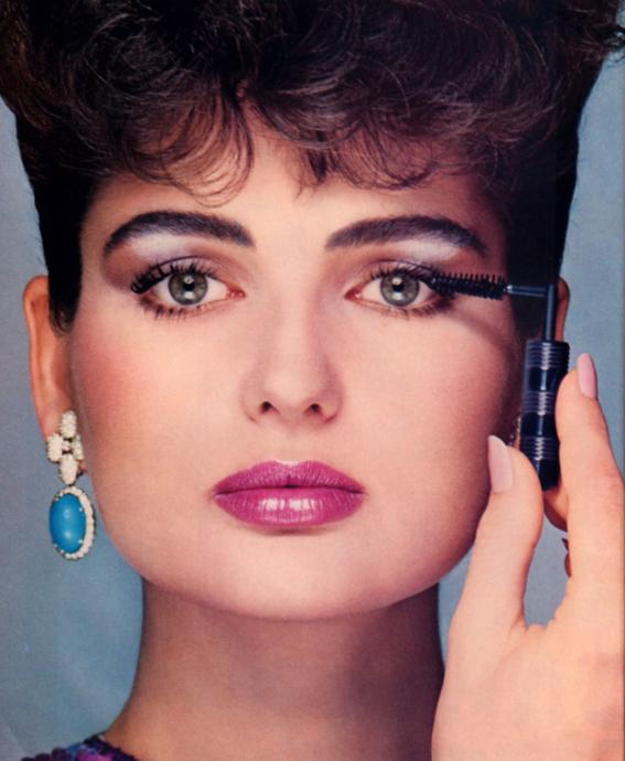 Rüküşlüğün Moda Olduğu Yıllar: 1980'ler ve Makyaj