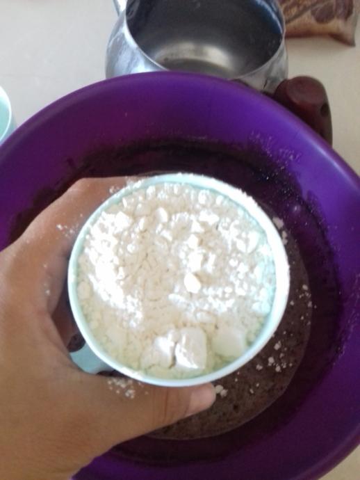 Lezzetine Doyum Olmayan Kakaolu Islak Kek Tarifim
