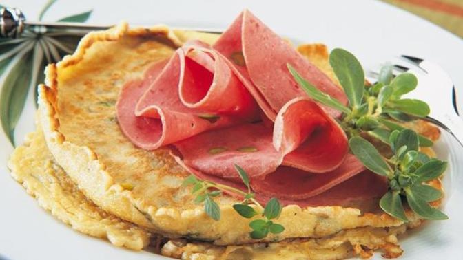 Nefis Kahvaltılık Tarifim🍳:Salamlı Omlet