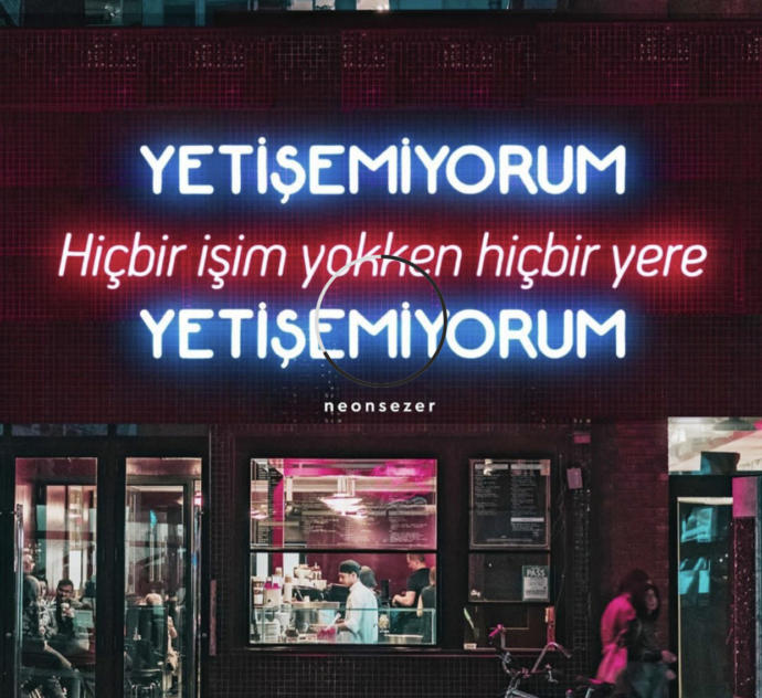 KizlarSoruyor’da Kapağa Ne Koymalıyım Diyenlere; Al Bu da Sana Kapak Olsun!